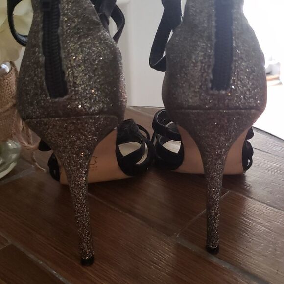 💗Strappy Black Stiletto Heels with Glitter - Picture 4 of 6